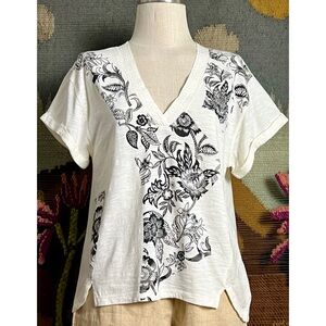 Anthropologie Short Sleeve V-Neck Top XS
